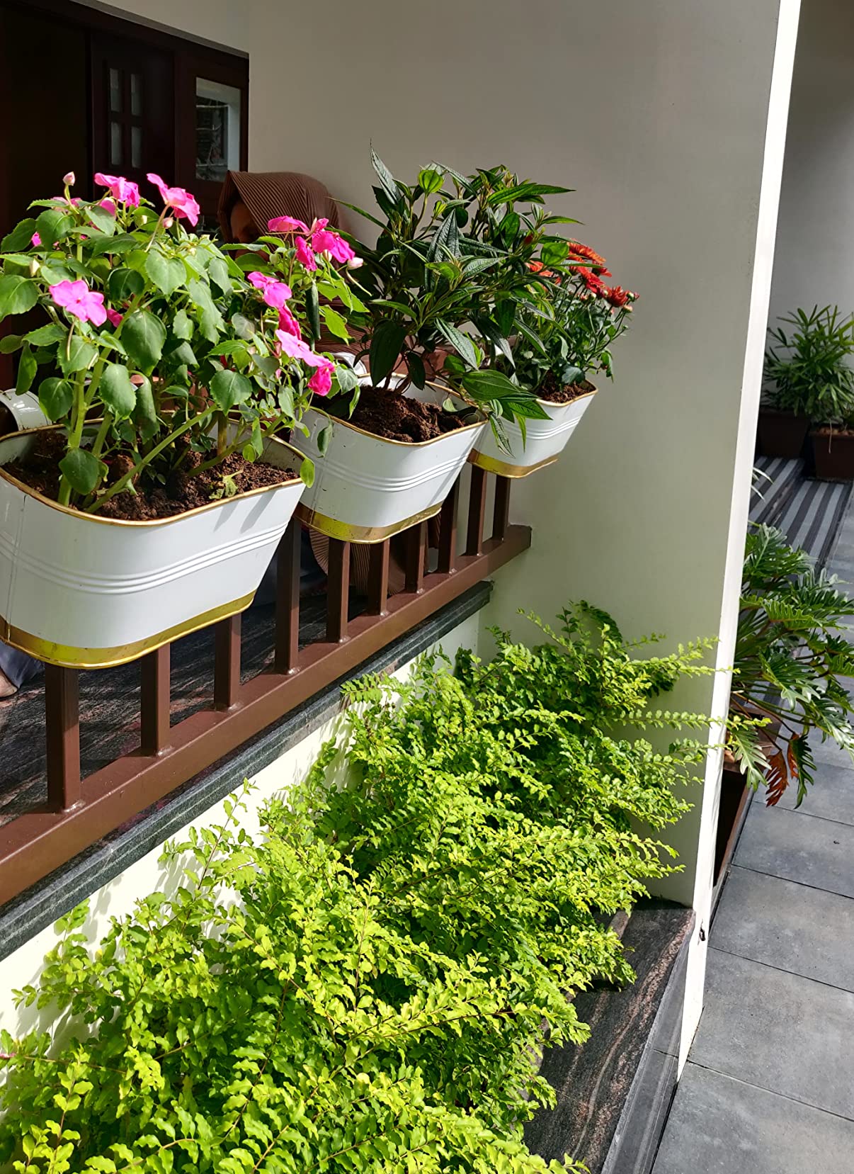 Casa De Amor Oval Rectangular Metal Plant Pots for Balcony Railing, 12 Inches (White, Set of 6)