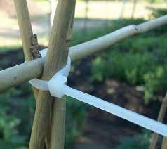 Casa De Amor 8 Inches Nylon Cable Zip Ties Heavy Duty Pack of 100 (White)