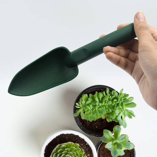 Casa De Amor Mini Gardening Tools Kit - Cultivator and Trowel | Heavy Duty Plastic (2 Piece)