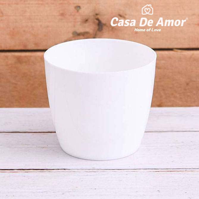Casa De Amor Valencia Round Plastic Planter 'With Wheels' easily move big plants (White) (1 pc)