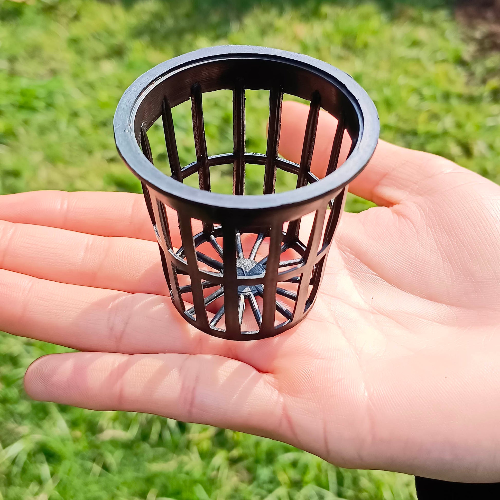 net pot plants Casa De Amor Lightweight Economy Net Pot Cups for Hydroponics and Aqua